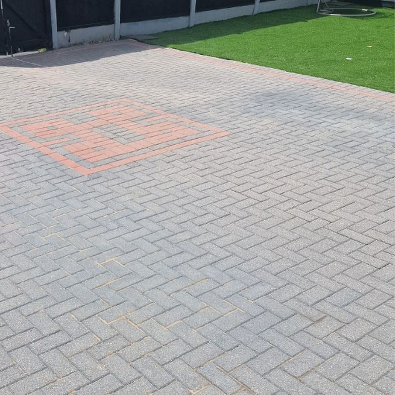 After: Patio clean, Leigh