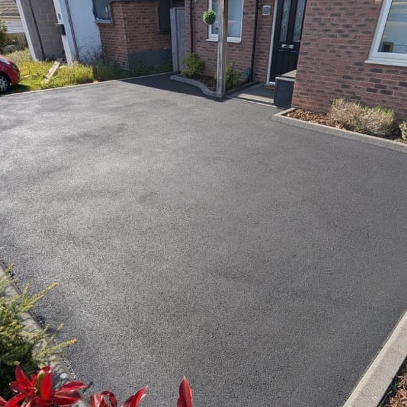 After: Tarmac driveway clean, Warrington